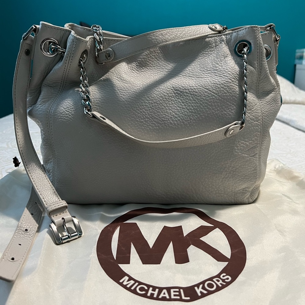 Michael Kors bag, mid-size shoulder/hand bag. Color is off-white.